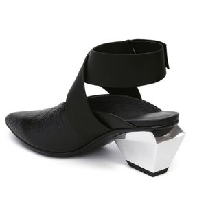 BNIB black mirror heel leather slingbacks